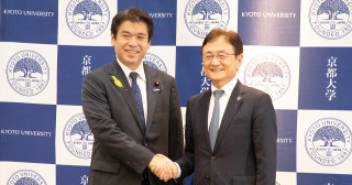 松本大臣と湊総長
